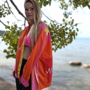 ISAAC MIZRAHI silk blouse